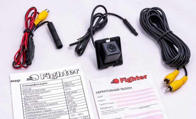 Камера заднего вида Fighter CS-HCCD+FM-35 Toyota