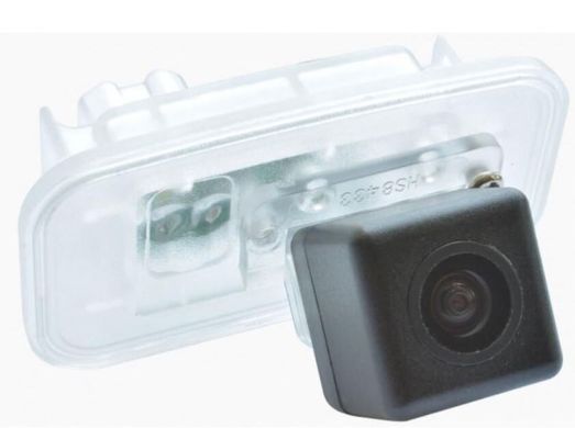 Камера заднего вида Prime-X CA-1400 Toyota Camry V70 (2018-н.в.)