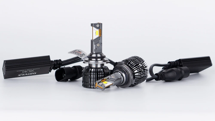 LED автолампы Drive-X UL-01 HB4(9006) 5.5K 65W CAN
