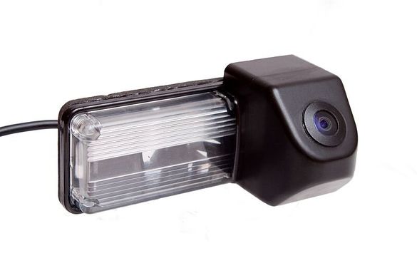 Камера заднего вида Phantom CA-TC200(N)